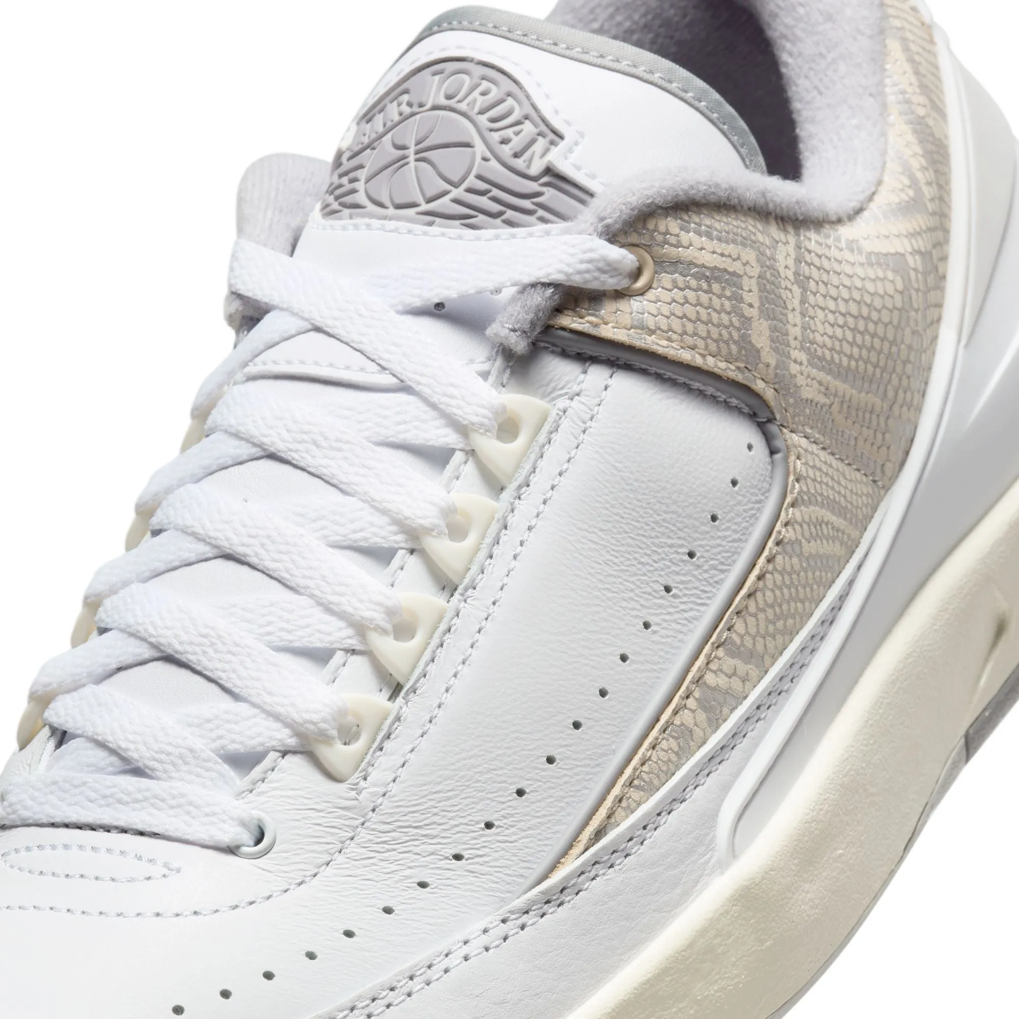 Air Jordan 2 Low (Whit Cement/Grey/Sandrift)