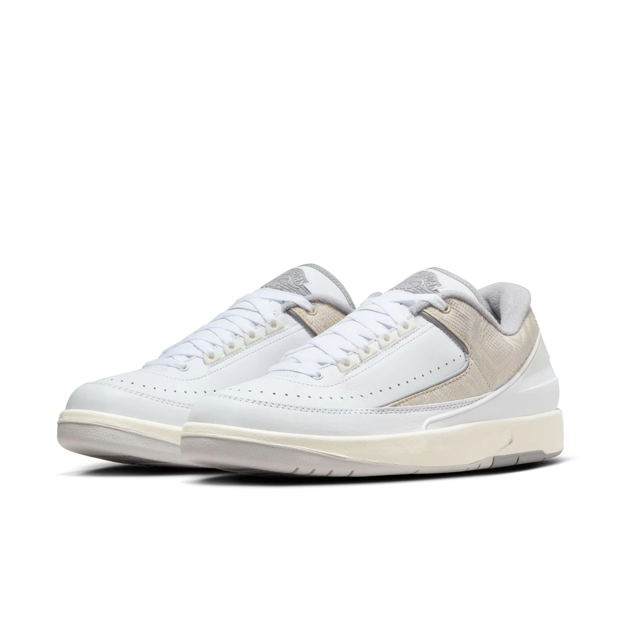 Air Jordan 2 Low (Whit Cement/Grey/Sandrift)