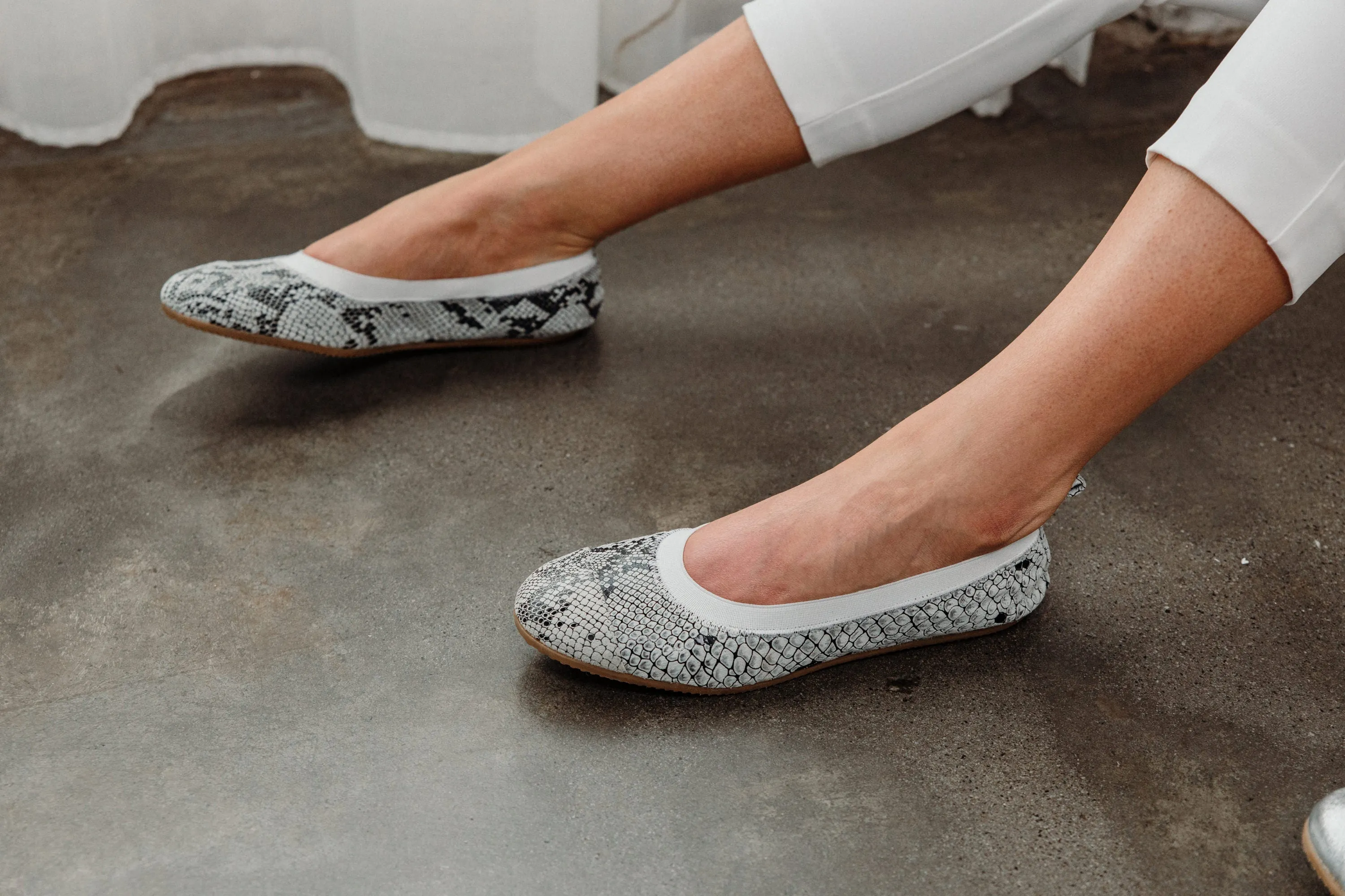 Alberta - White Snake Skin Print Ballet Flat