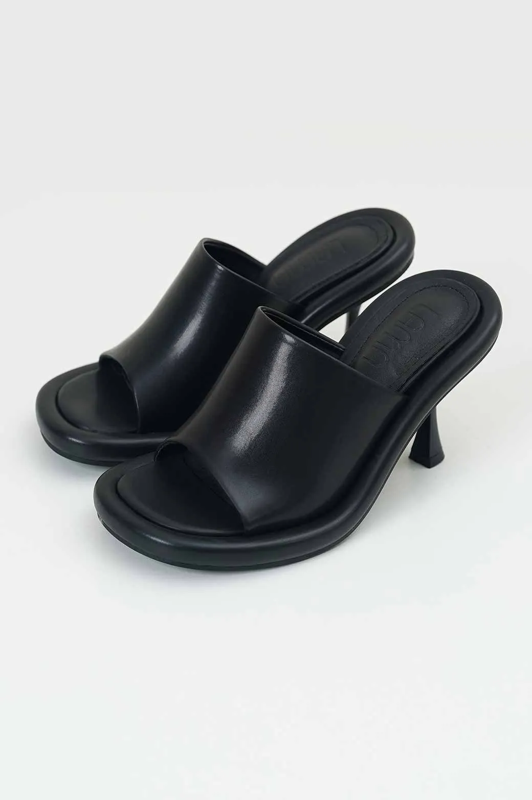 BUMPER HEELED SLIDE