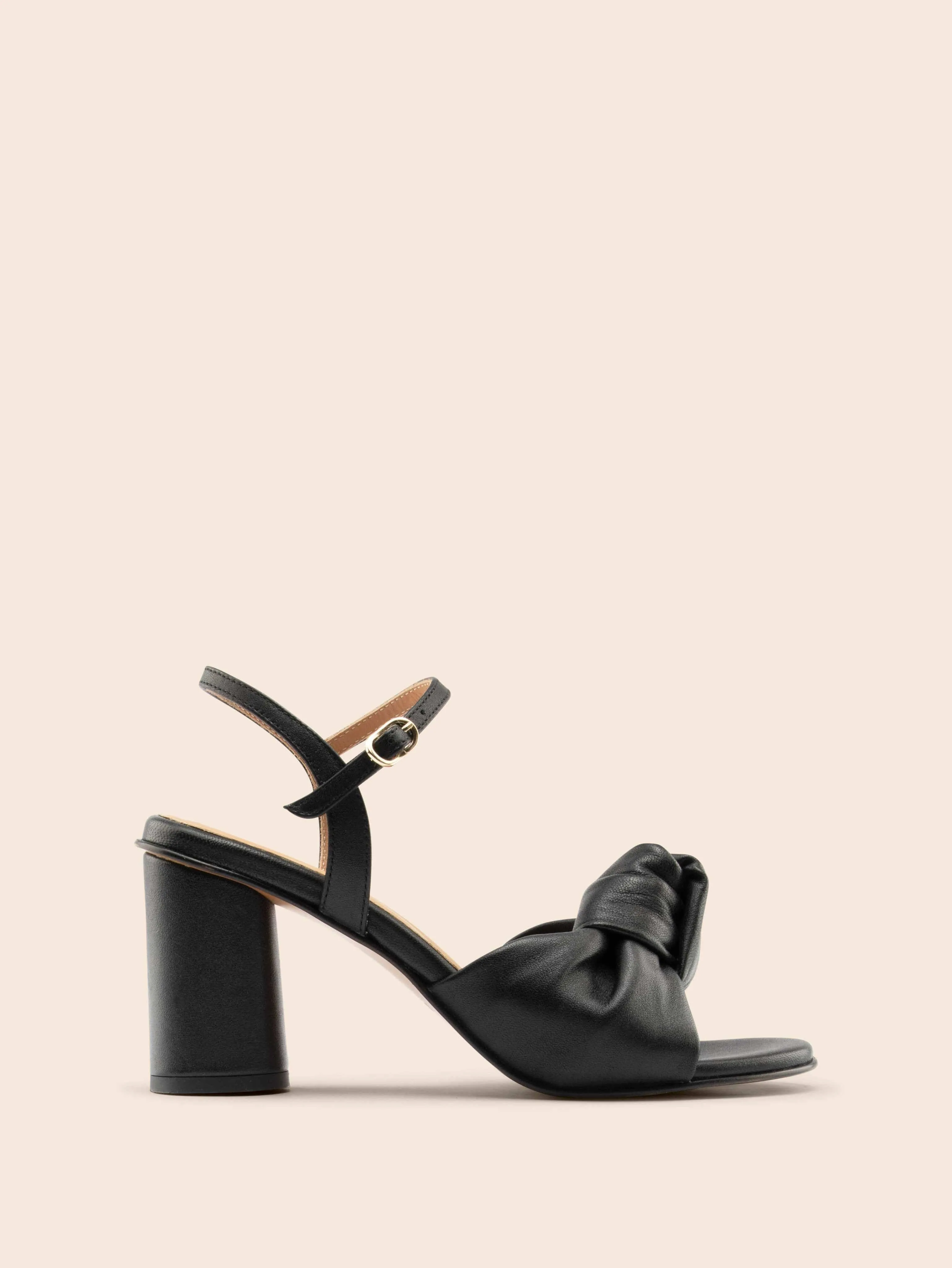 Noto Black Heel